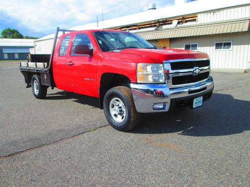 Used 2008 Chevrolet Silverado 2500 W/T AWD/4WD image 1