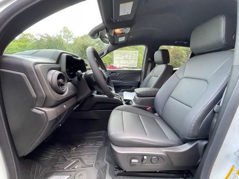 New 2026 Chevrolet Colorado Trail Boss AWD/4WD image 17