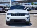 Used 2021 Jeep Grand Cherokee Laredo w/ Security & Convenience Group image 2