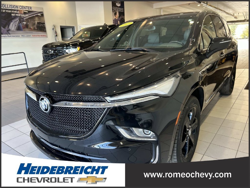 Used 2024 Buick Enclave Essence w/ Sport Touring Edition FWD image 6