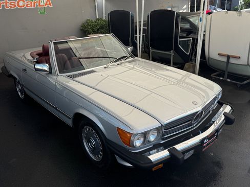 Used 1987 Mercedes-Benz 560 SL image 1
