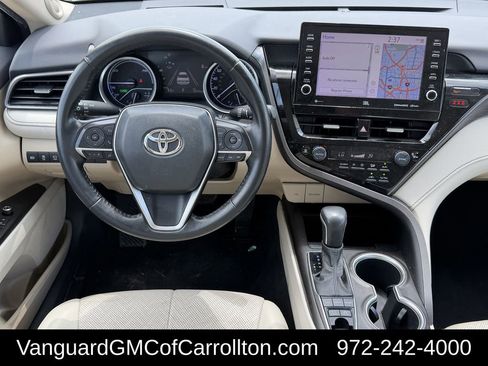 Used 2021 Toyota Camry XLE w/ Navigation Upgrade Package FWD image 12
