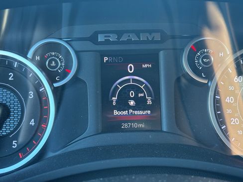 Used 2025 RAM 2500 Tradesman w/ Chrome Appearance Group image 22