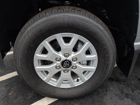 New 2025 Toyota Tacoma image 10