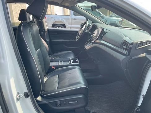 Used 2023 Honda Odyssey Elite image 48