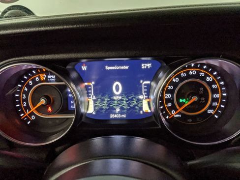 Used 2022 Jeep Gladiator Overland w/ Popular Equipment Package image 14