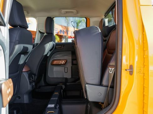 Used 2023 Ford Maverick Lariat w/ Lariat Luxury Package image 37