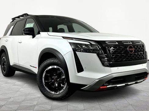 New 2026 Nissan Pathfinder Rock Creek image 2