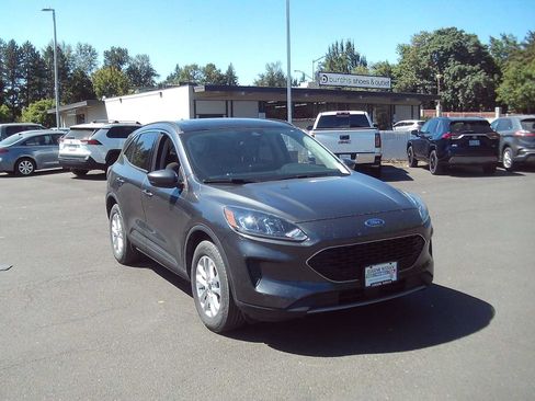 Used 2020 Ford Escape SE AWD/4WD image 7
