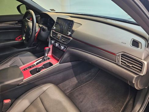 Used 2022 Honda Accord Sport image 13