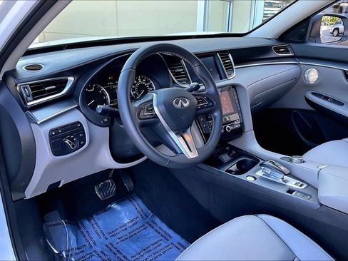 Certified 2024 INFINITI QX50 Luxe AWD/4WD image 16