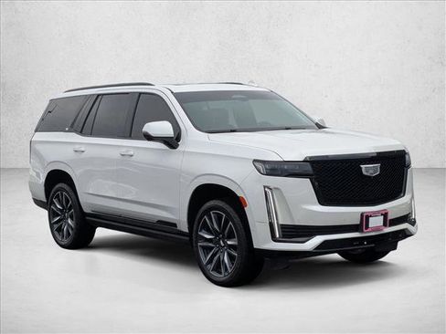 Used 2021 Cadillac Escalade Sport Platinum image 3