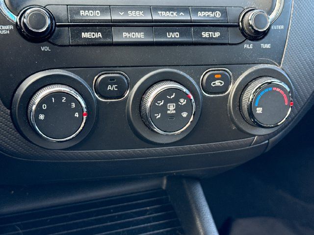 Used 2018 Kia Forte S FWD image 30