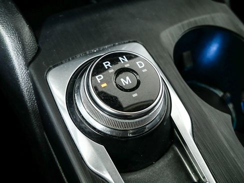 Used 2020 Ford Escape Titanium image 23