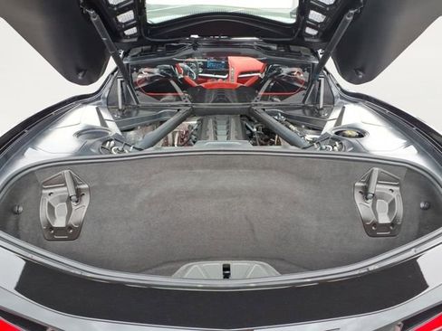 Used 2024 Chevrolet Corvette Stingray Premium Cpe w/ Z51 Performance Package image 26