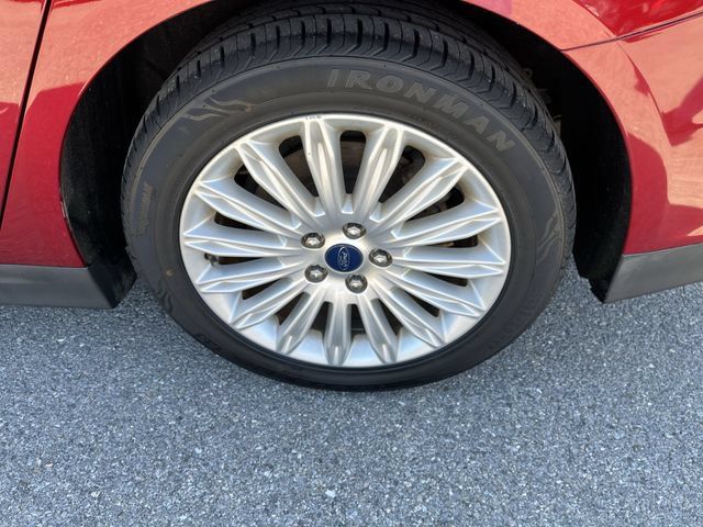 Used 2015 Ford Fusion S FWD image 19