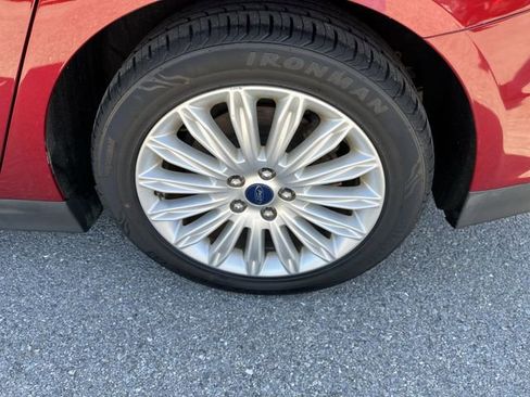 Used 2015 Ford Fusion S FWD image 19
