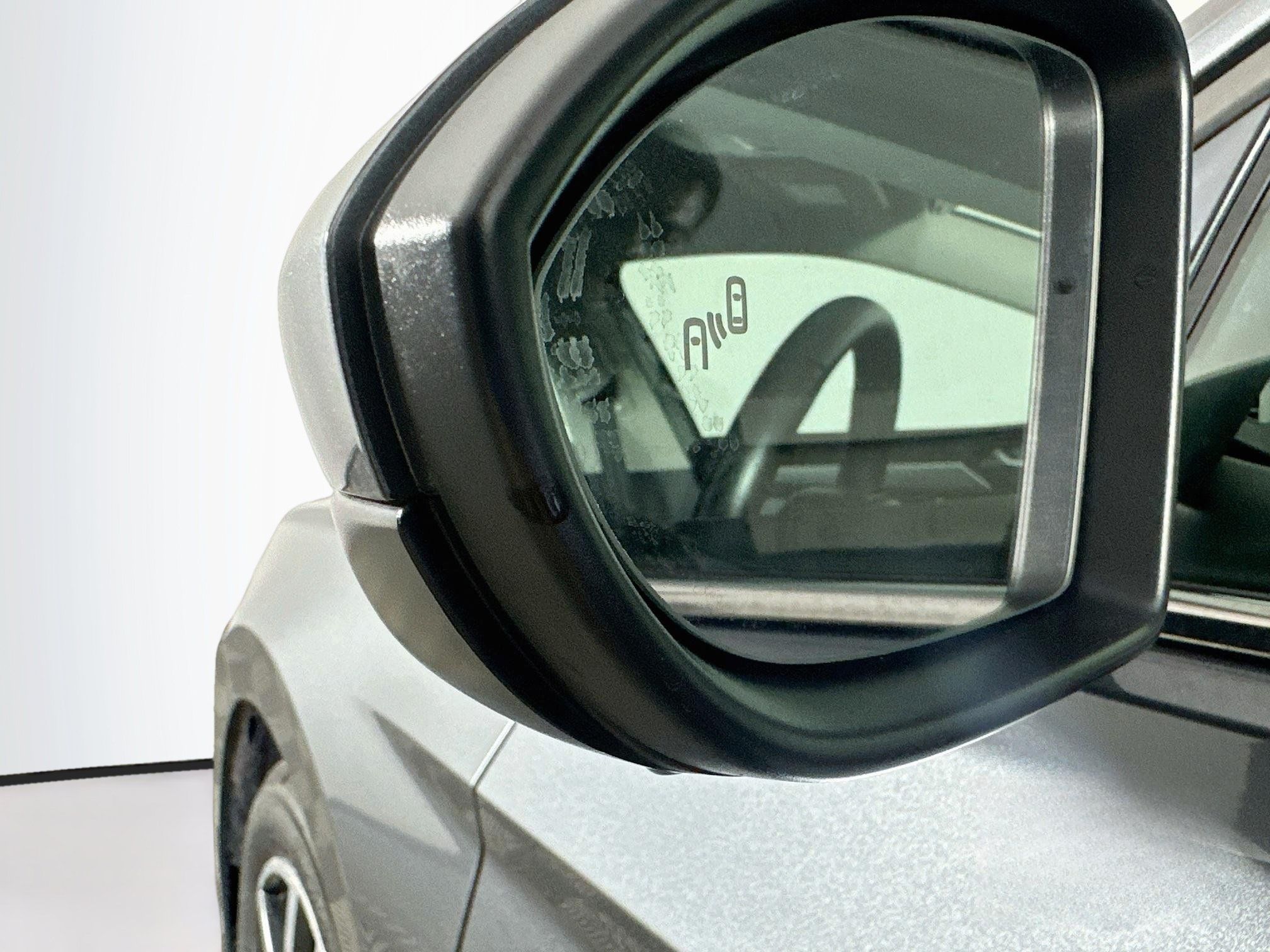 Used 2025 Volkswagen Jetta SE FWD image 16