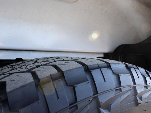 Used 2023 RAM 1500 Big Horn image 30