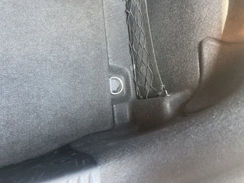 Used 2017 Mercedes-Benz C 300 4MATIC Sedan image 58
