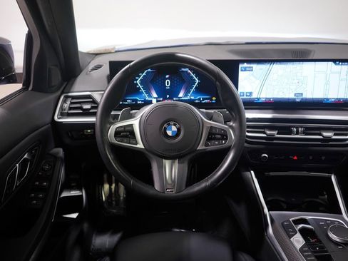 Used 2023 BMW 330i Sedan w/ M Sport Package RWD image 11