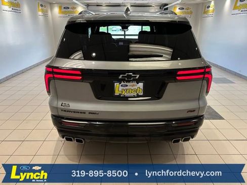 Used 2024 Chevrolet Traverse RS w/ LPO, Floor Liner Package image 30