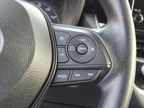 Used 2024 Toyota Corolla LE w/ LE Convenience Package image 20