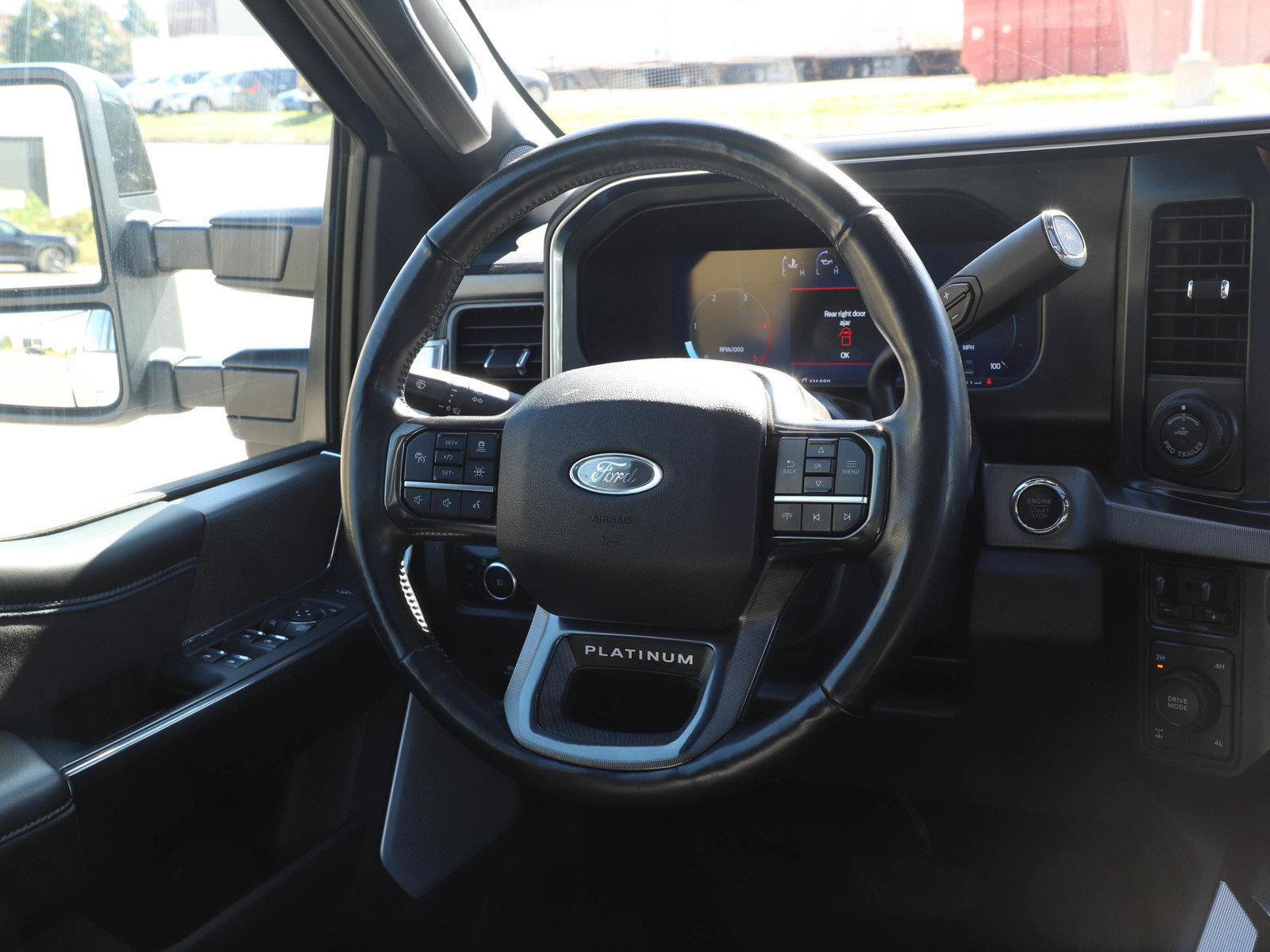Used 2025 Ford F350 Platinum AWD/4WD image 13