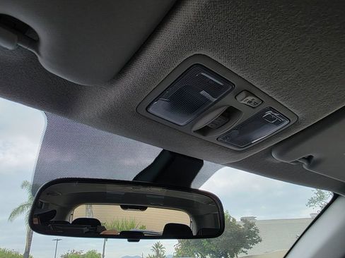 New 2025 Hyundai Venue SEL image 32