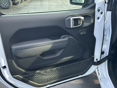 New 2026 Jeep Wrangler Unlimited Sport image 17