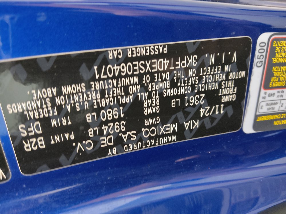 Used 2025 Kia K4 FWD image 33