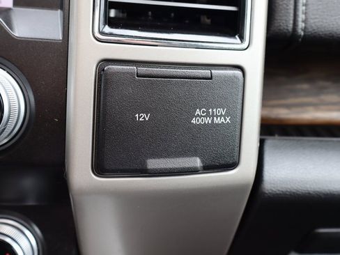 Used 2019 Ford F150 Lariat w/ Equipment Group 502A Luxury image 34