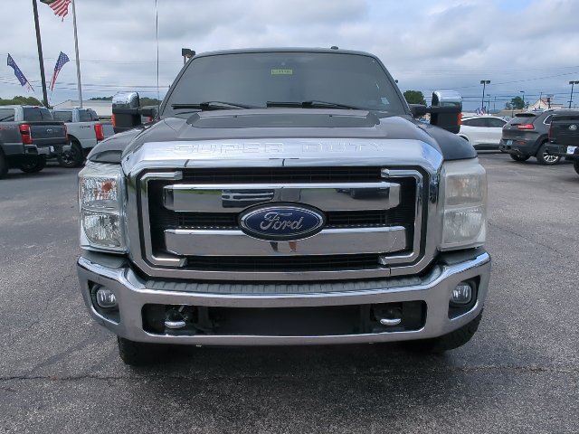 Used 2016 Ford F250 Lariat w/ Lariat Chrome Package AWD/4WD image 4