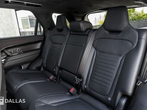 Used 2024 Land Rover Range Rover Sport image 33