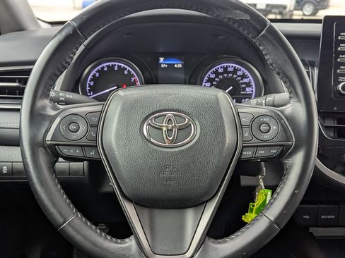 Used 2021 Toyota Camry SE w/ Carpet Mat Package (TMS) image 20