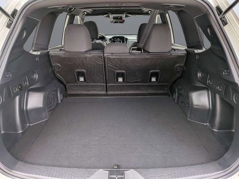 Used 2025 Subaru Forester Premium w/ Convenience Package #1 AWD/4WD image 11