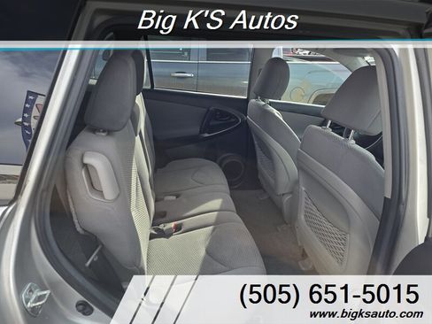 Used 2011 Toyota RAV4 4WD w/ Upgrade Value Pkg image 10