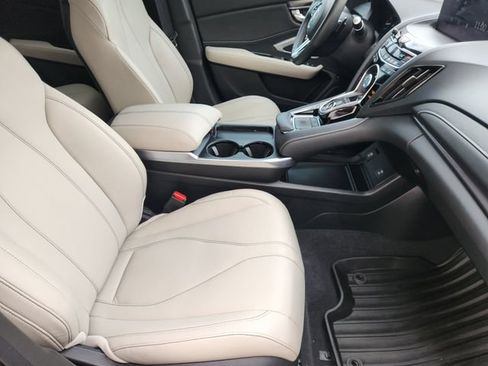 Used 2025 Acura RDX SH-AWD image 20