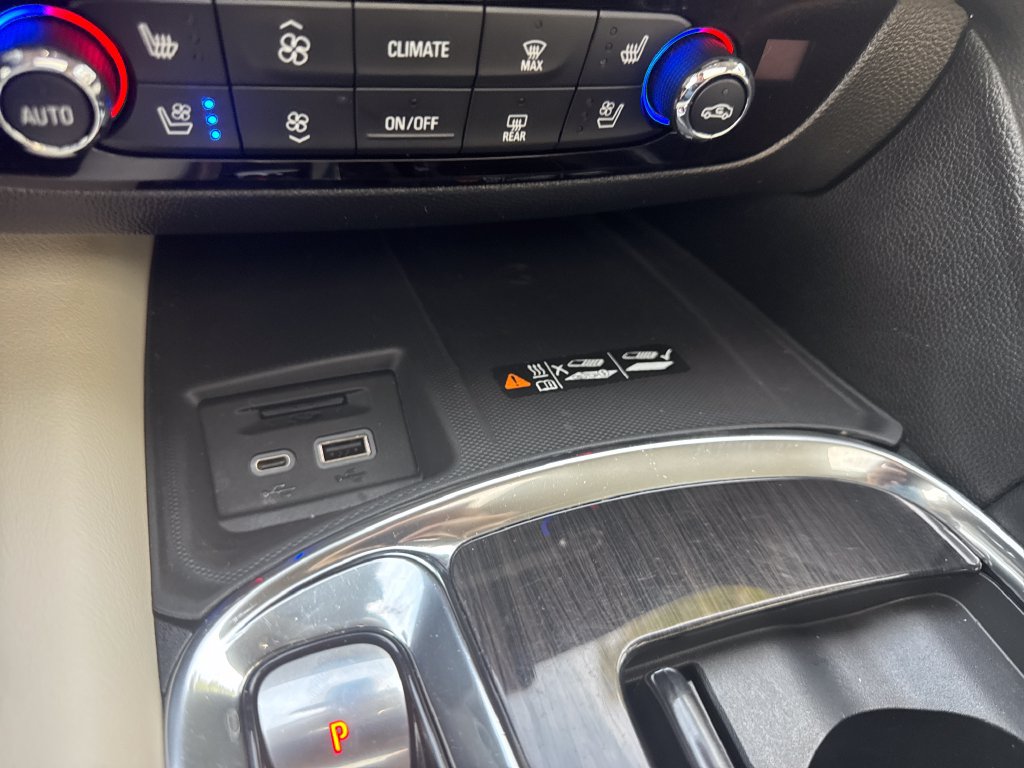 Used 2023 Buick Enclave Premium w/ Experience Buick Package FWD image 76