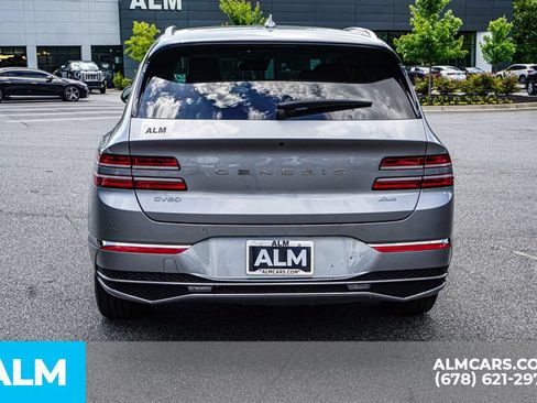 Used 2025 Genesis GV80 2.5T Standard AWD/4WD image 11