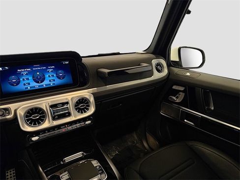 Certified 2025 Mercedes-Benz G 550 image 25