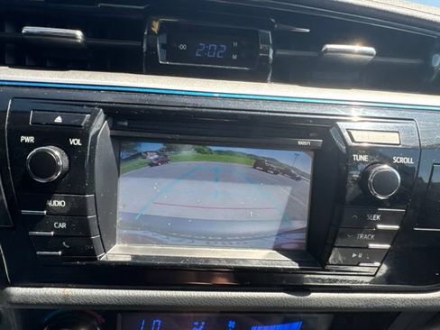 Used 2016 Toyota Corolla S FWD image 17