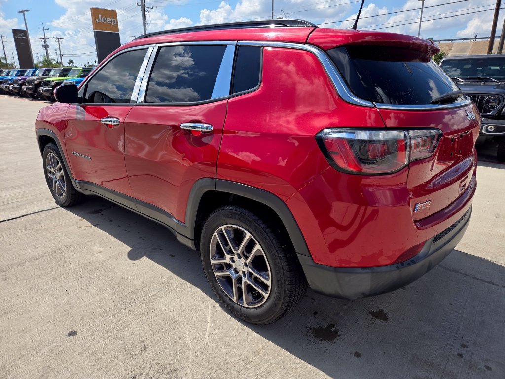 Used 2020 Jeep Compass Latitude FWD image 5