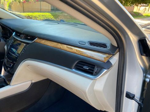 Used 2018 Cadillac XTS Luxury FWD image 49
