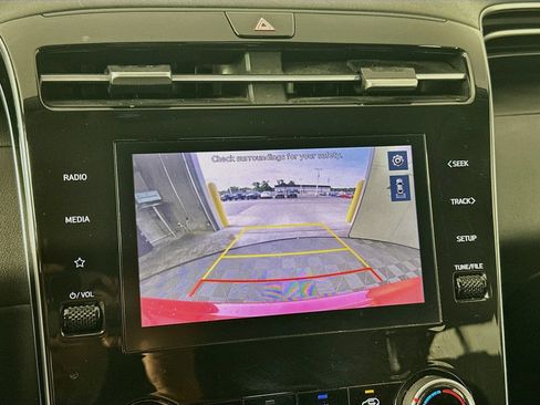 Used 2022 Hyundai Tucson SEL FWD image 13