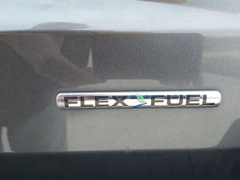 Used 2017 Ford F350 Lariat image 21