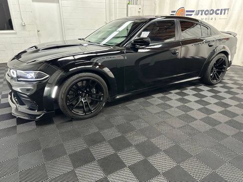Used 2023 Dodge Charger Scat Pack RWD image 5