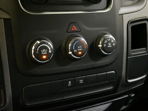 Used 2016 RAM 1500 Express RWD image 43