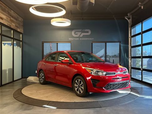 Used 2022 Kia Rio S w/ Technology Package FWD image 1