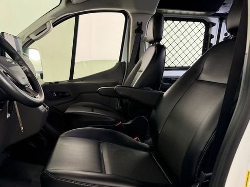Used 2022 Ford E-Transit Low Roof w/ Load Area Protection Package image 21